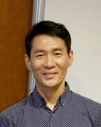 Portrait of David E Kang