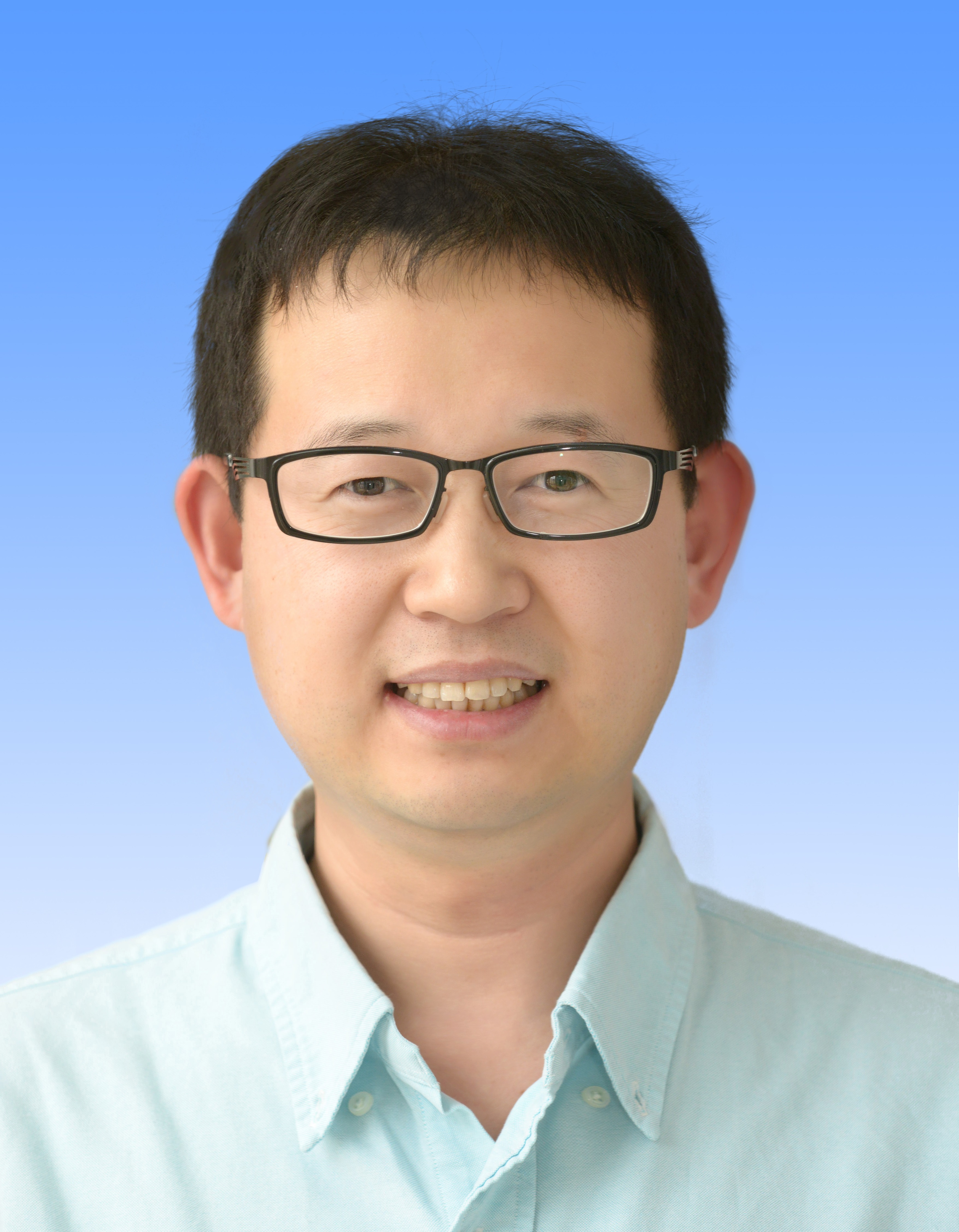Portrait of Guang-Hui Liu